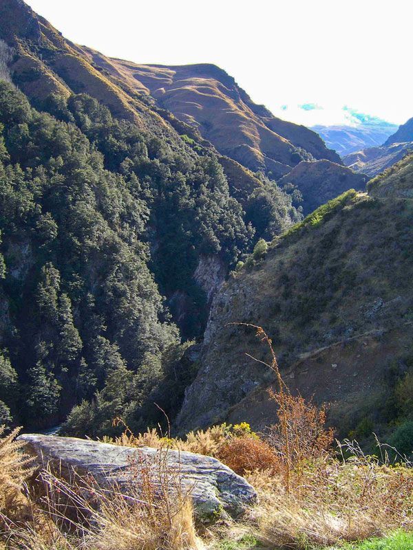 Arrow river valley Mace town